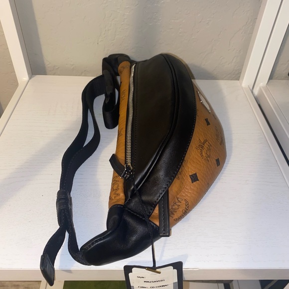 🔥 NWT MCM SIGNATURE COGNAC & BLACK LEATHER SMALL FANNY PACK WAIST BUM BAG - Picture 6 of 9